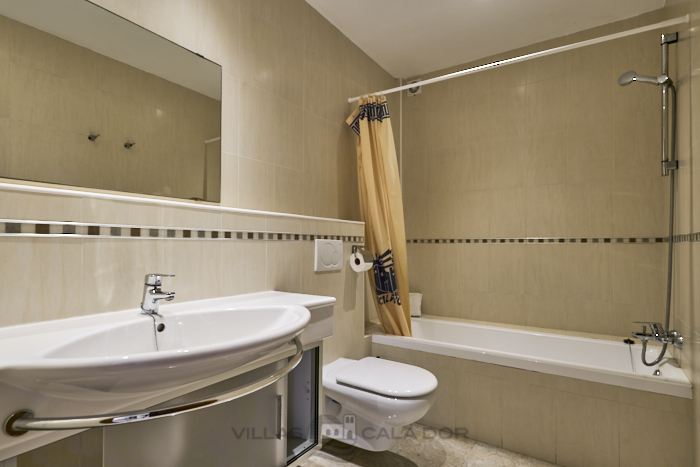 Bathroom at Cala Dia