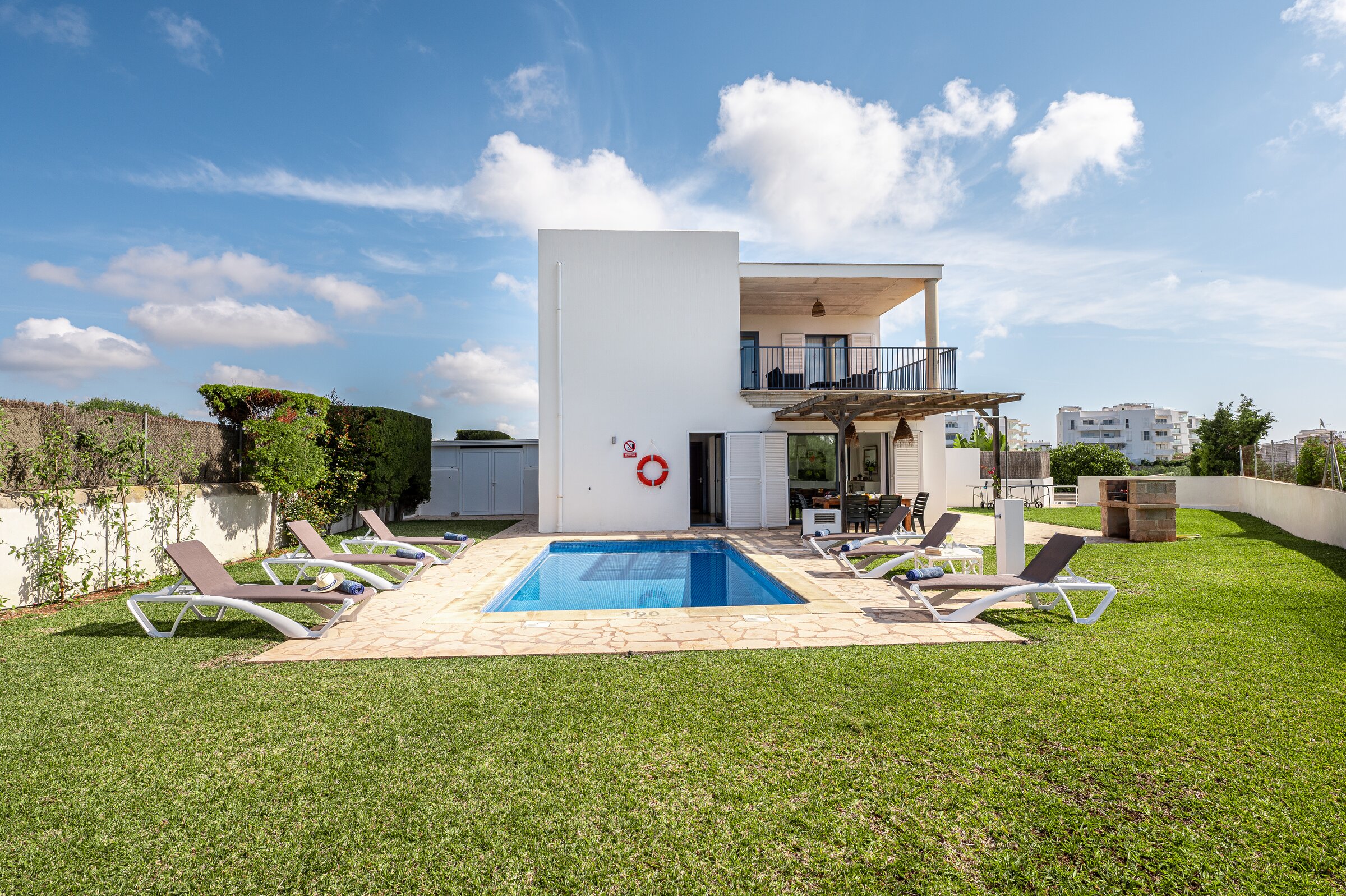 Ca Na Magdalena private pool and garden